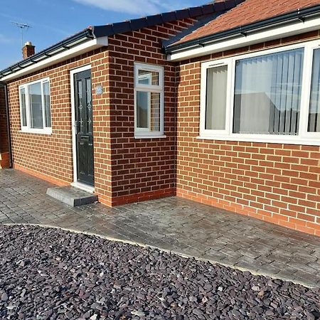 Superb Bungalow Villa Стоктън он Тийс Екстериор снимка